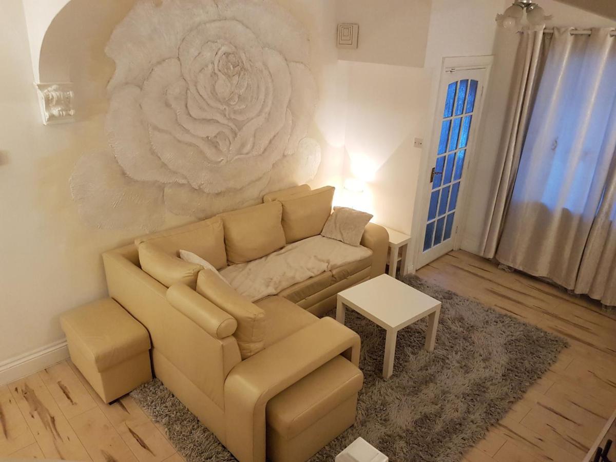 ويستون سوبر مير White Rose Cottage المظهر الخارجي الصورة
